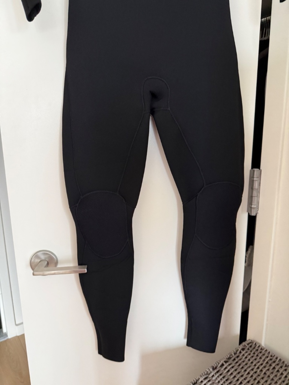 Roxy Women’s prologue surf wetsuit - Picture 3 of 3